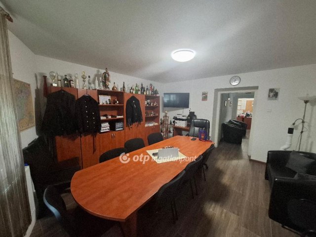 Eladó családi ház, Egerszóláton 35.9 M Ft, 2+1 szobás