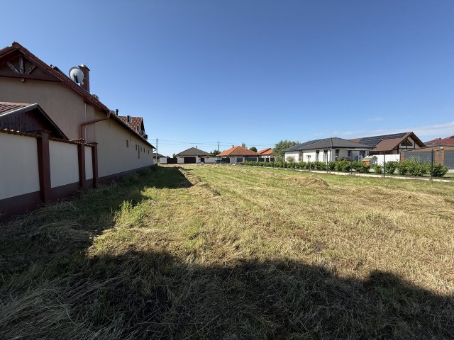 Eladó telek, Deszken 26 M Ft / költözzbe.hu