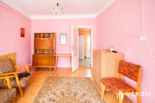 Eladó családi ház, Gyulán 39.9 M Ft, 2 szobás