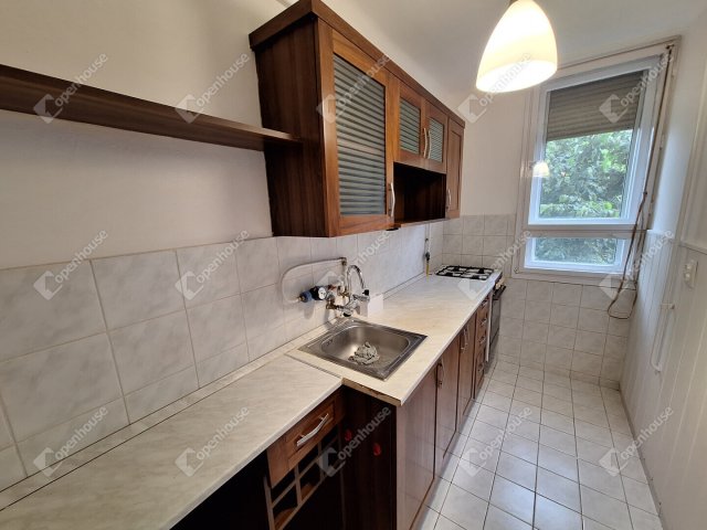 Kiadó téglalakás, albérlet, Miskolcon 120 E Ft / hó, 2+1 szobás