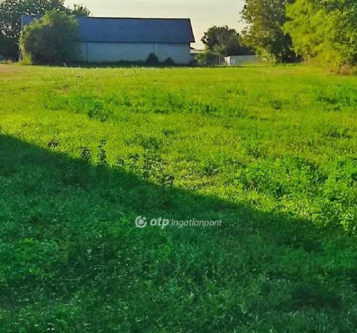 Eladó telek, Kozármislenyen, Kinizsi utcában 20.9 M Ft