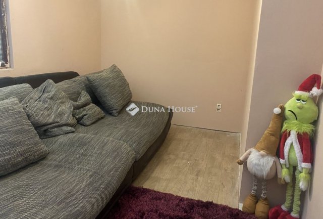 Eladó nyaraló, Dömsödön 26 M Ft, 3 szobás