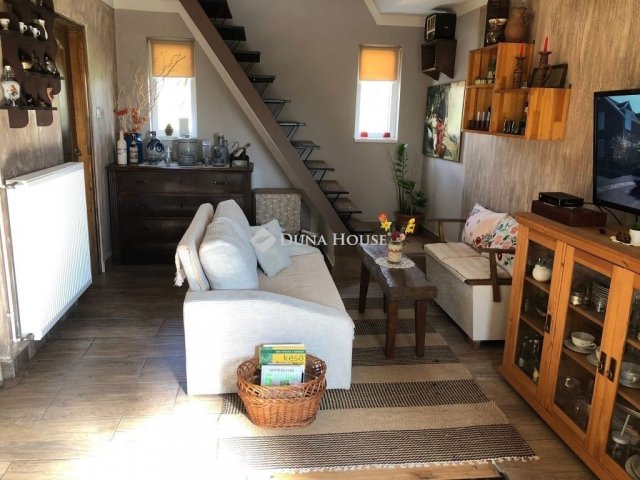 Eladó családi ház, Szigetváron 42.5 M Ft, 3 szobás