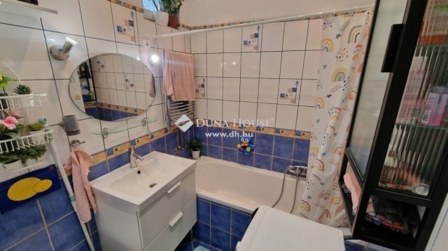 Eladó téglalakás, Budapesten, XXI. kerületben 36.5 M Ft