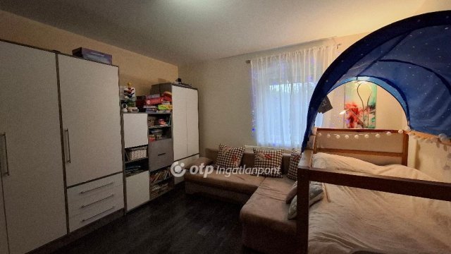 Eladó családi ház, Zalabéren 23.9 M Ft, 2 szobás