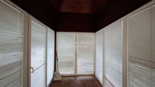 Eladó ikerház, Gödöllőn 129 M Ft, 4 szobás