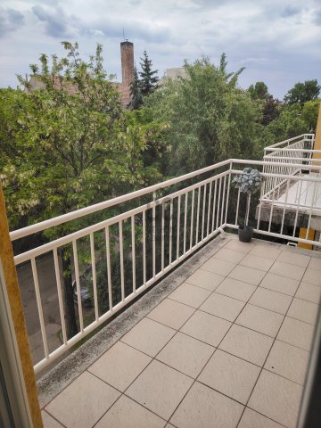Eladó téglalakás, Budapesten, XIV. kerületben 90 M Ft, 3 szobás