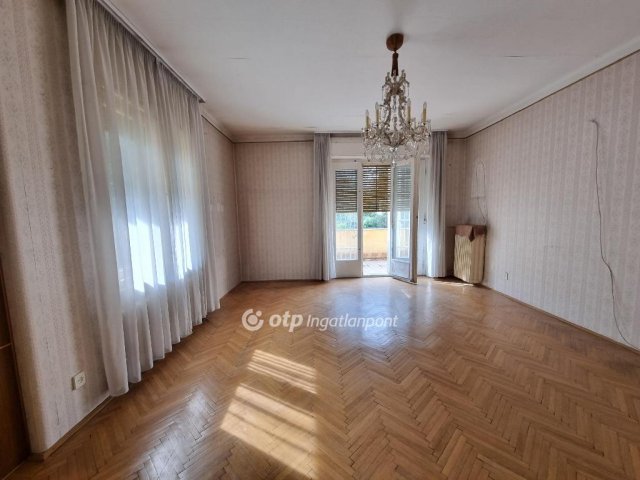 Eladó ikerház, Budapesten, II. kerületben 299 M Ft, 7+1 szobás