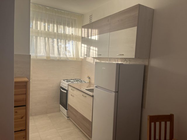 Kiadó téglalakás, albérlet, Kecskeméten 170 E Ft / hó