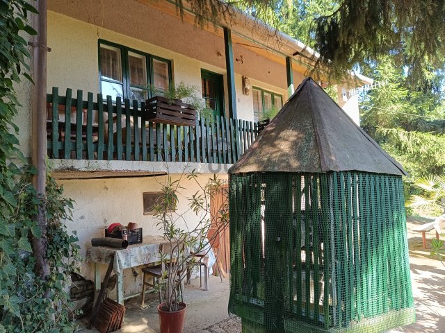 Eladó családi ház, Csörnyeföldön 18.9 M Ft, 2 szobás