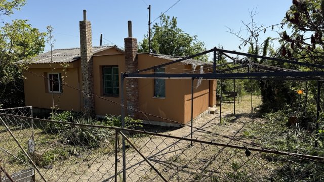 Eladó nyaraló, Mályin 6.4 M Ft, 2 szobás / költözzbe.hu