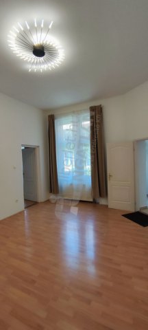 Kiadó téglalakás, albérlet, Budapesten, VI. kerületben