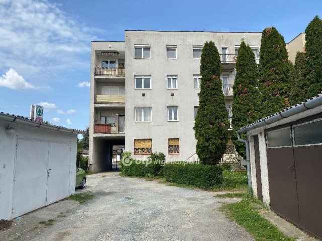 Eladó garázs, Zalaegerszegen 10.9 M Ft / költözzbe.hu