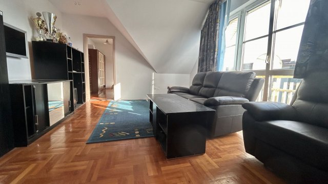 Kiadó téglalakás, albérlet, Debrecenben 400 E Ft / hó, 5 szobás