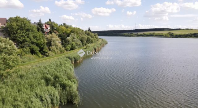 Eladó családi ház, Biatorbágyon 195 M Ft, 5 szobás