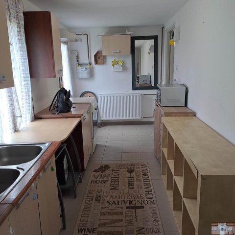 Eladó családi ház, Monoron 34.9 M Ft, 2 szobás