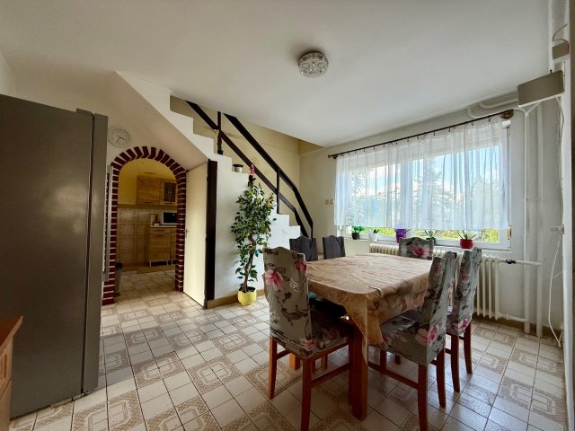 Eladó családi ház, Nemesvámoson 84.9 M Ft, 4 szobás