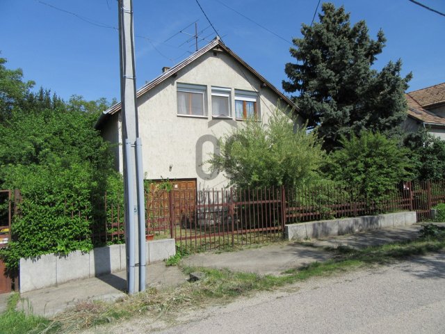Eladó családi ház, Érden 89 M Ft, 7 szobás