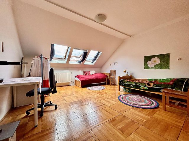 Eladó téglalakás, Budapesten, II. kerületben 160 M Ft