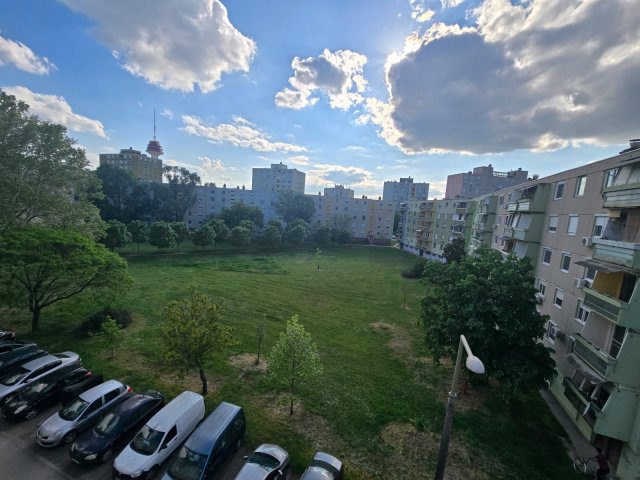 Eladó panellakás, Szegeden, Hont Ferenc utcában 46.9 M Ft