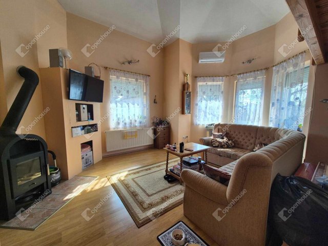 Eladó családi ház, Gyömrőn 74 M Ft, 3 szobás