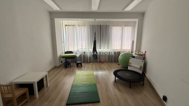 Kiadó iroda, Szombathelyen 50 E Ft / hó, 1 szobás