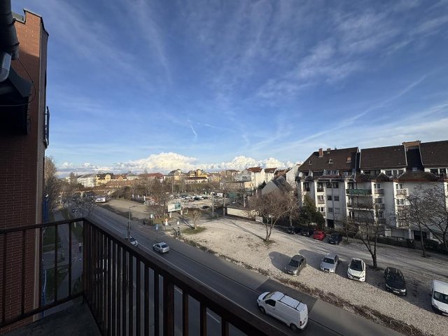 Eladó téglalakás, Budapesten, XIV. kerületben 44.9 M Ft