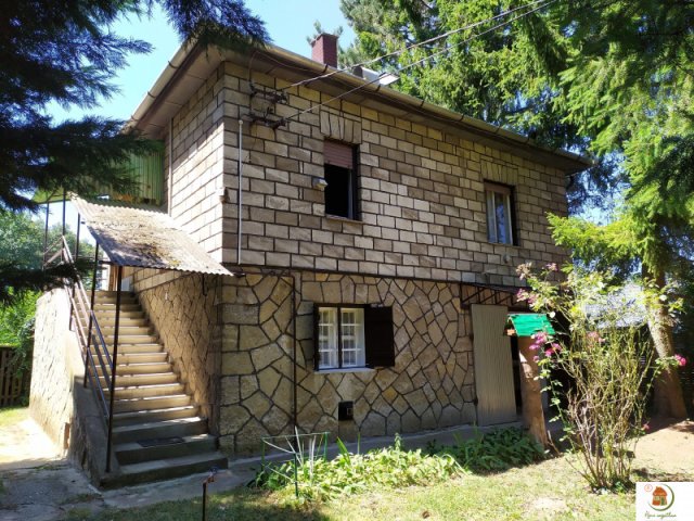 Eladó családi ház, Piliscsabán 64 M Ft, 2+2 szobás