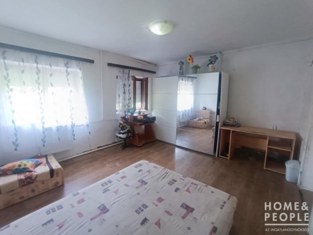 Eladó családi ház, Óföldeákon 7.5 M Ft, 2 szobás