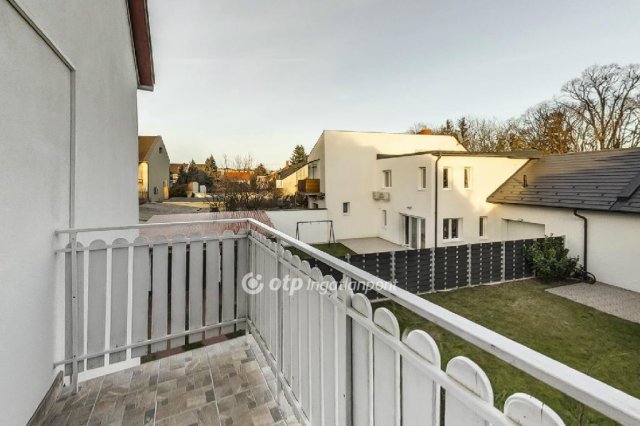 Eladó családi ház, Sopronban 89.5 M Ft, 5 szobás