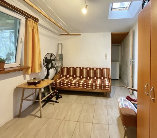 Eladó családi ház, Balatonszabadiban 3 M Ft, 1 szobás