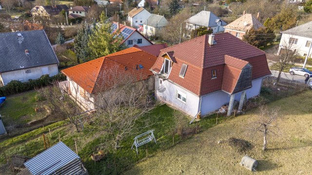 Eladó családi ház, Biatorbágyon 69.99 M Ft, 3 szobás