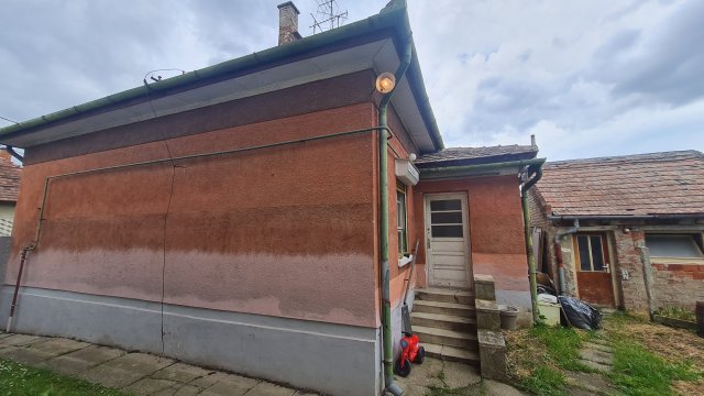 Eladó családi ház, Zalaegerszegen 35 M Ft, 2 szobás