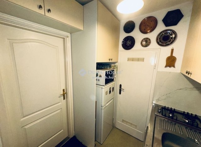 Eladó családi ház, Budapesten, XIX. kerületben 41 M Ft, 2 szobás
