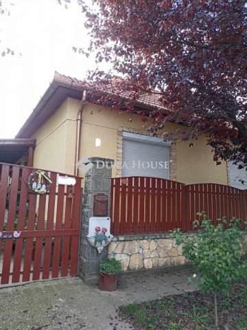 Eladó családi ház, Kosdon 90 M Ft, 4 szobás
