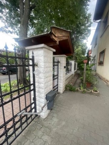 Eladó családi ház, Budapesten, IV. kerületben 129.5 M Ft