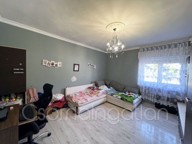 Eladó családi ház, Enesén 41.9 M Ft, 2 szobás