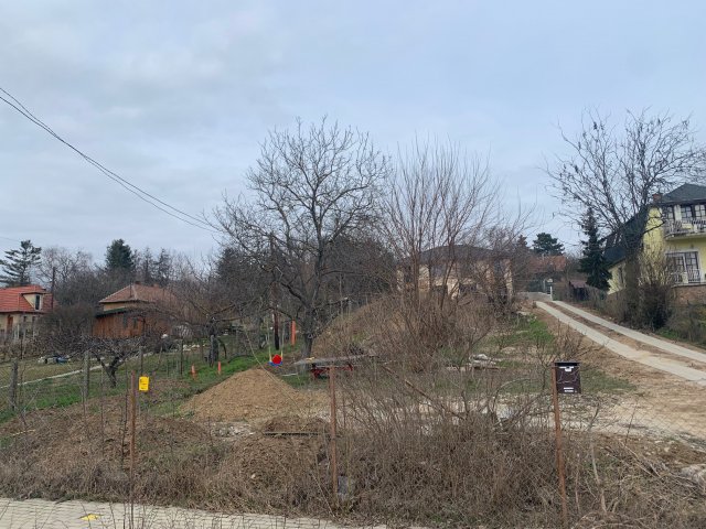 Eladó telek, Budapesten, III. kerületben 94.9 M Ft