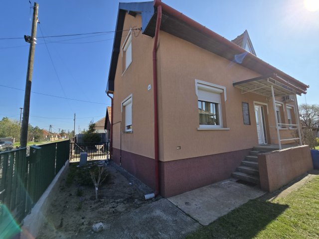 Eladó családi ház, Csévharaszton 59.9 M Ft, 4 szobás