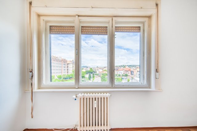 Eladó téglalakás, Budapesten, I. kerületben 64.9 M Ft, 2 szobás