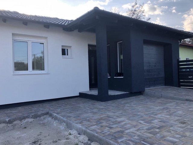 Eladó ikerház, Érden 109.9 M Ft, 4 szobás / költözzbe.hu