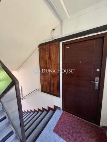 Eladó panellakás, Budapesten, XV. kerületben 77 M Ft, 4 szobás
