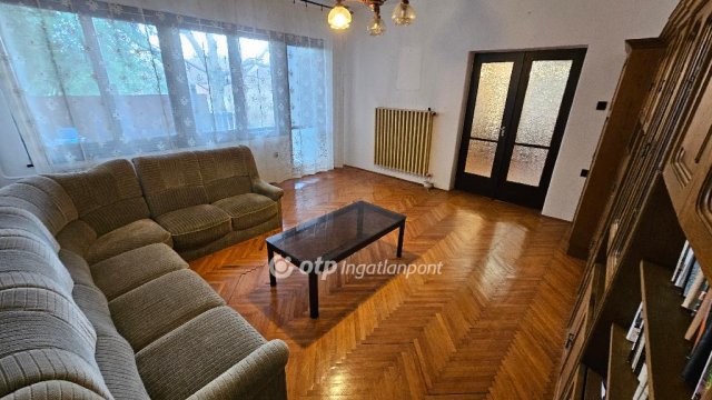 Eladó családi ház, Hevesen 32 M Ft, 5 szobás
