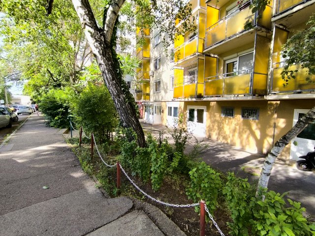 Kiadó panellakás, albérlet, Miskolcon 175 E Ft / hó, 2 szobás