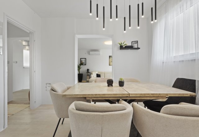 Eladó családi ház, Kozármislenyen 174.9 M Ft, 5 szobás