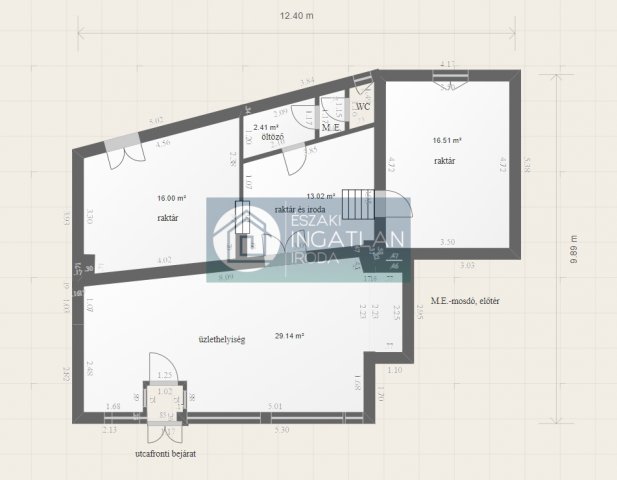 Eladó üzlethelyiség, Kazincbarcikán, Építők útján 16.5 M Ft