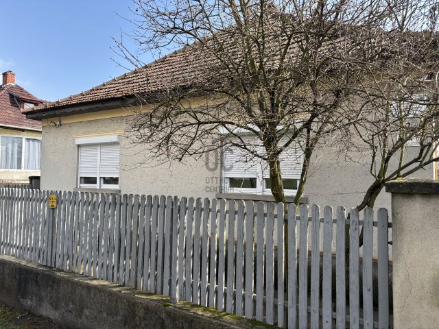 Eladó családi ház, Sajókazán 17.8 M Ft, 3 szobás