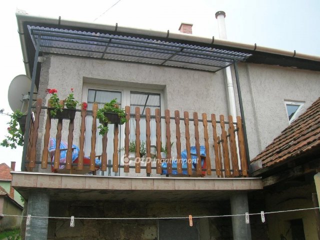 Eladó családi ház, Noszvajon 37.9 M Ft, 3 szobás