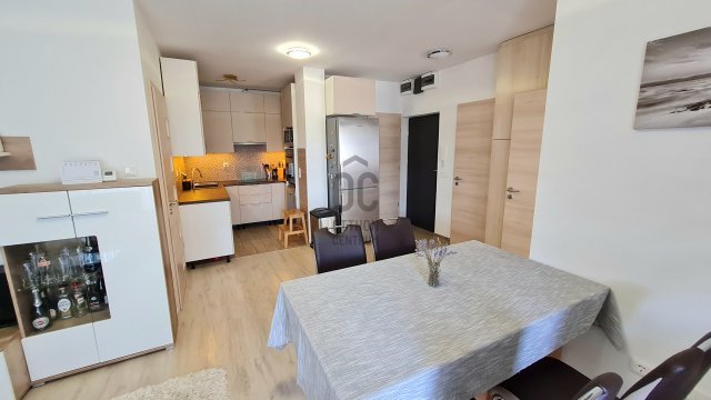 Kiadó téglalakás, albérlet, Debrecenben 450 E Ft / hó, 3 szobás