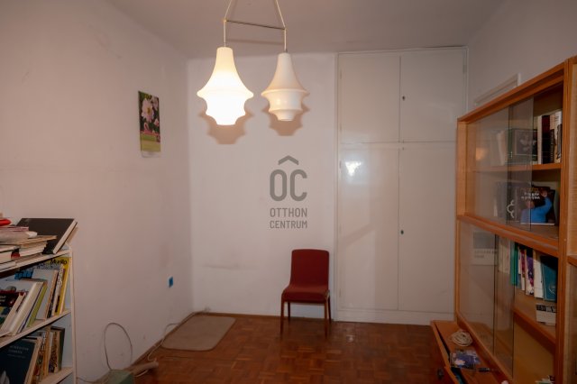 Eladó téglalakás, Biharnagybajomban 7.99 M Ft, 3 szobás